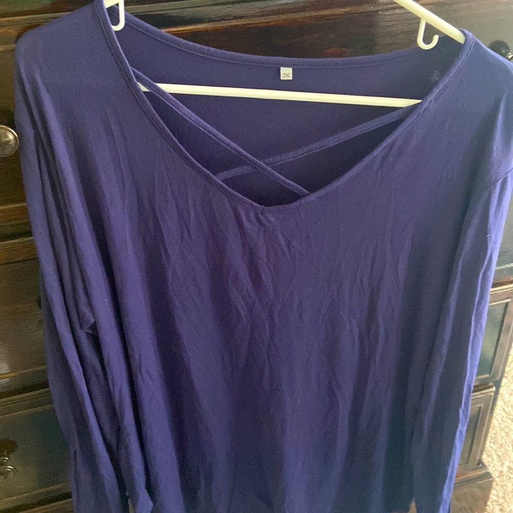 Cross Cross Long Sleeve Top*